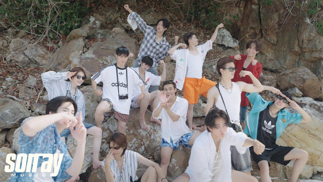 BUS &#39;เฟี้ยว&#39; Ost. บัส ซิ่ง ไทยแลนด์ OFFICIAL MV